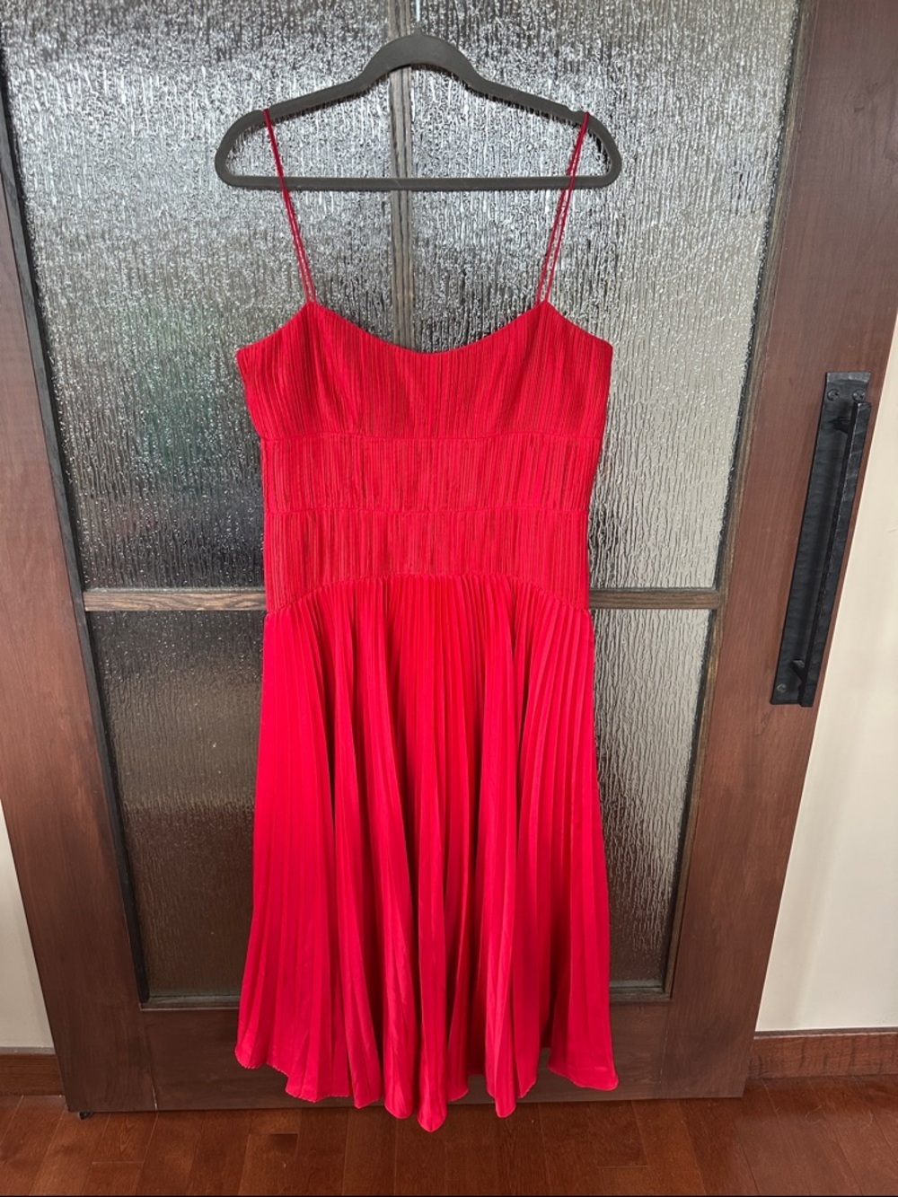Amur RED CALLA LILY CHERRY DROP WAIST Pleated Spaghetti-Strap dress size 14. - Picture 9 of 13